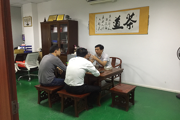 論全國(guó)范圍的注塑模具制造廠——就屬深圳多！